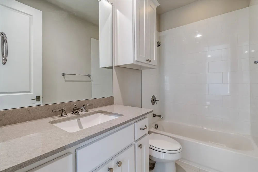7700 Eastern Avenue #401 Dallas, TX 75209