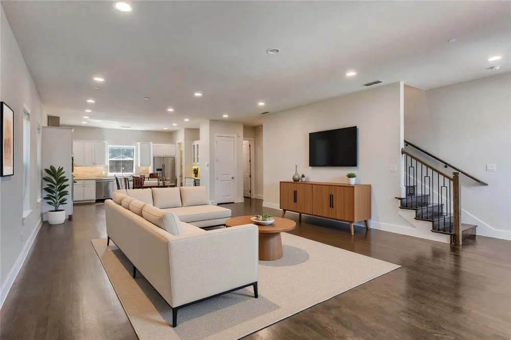 7700 Eastern Avenue #401 Dallas, TX 75209