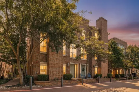 7700 Eastern Avenue #401