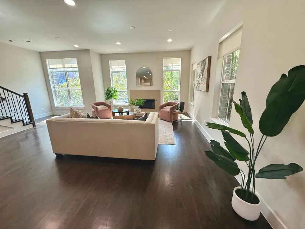 7700 Eastern Avenue #401 Dallas, TX 75209