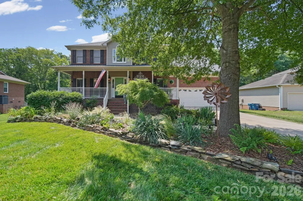 8513 Middleton Circle Harrisburg, NC 28075