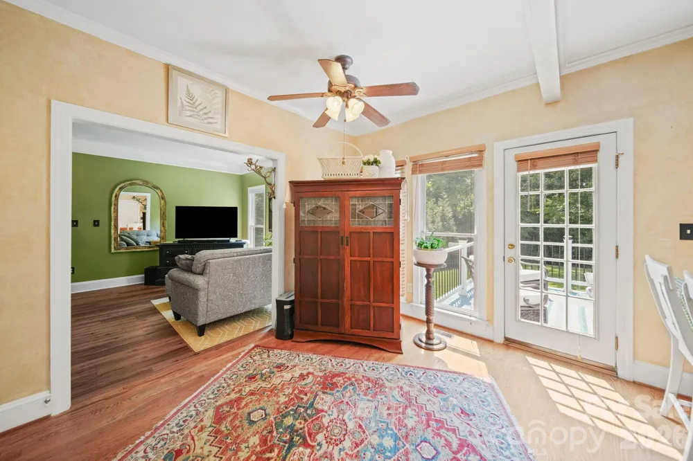 8513 Middleton Circle Harrisburg, NC 28075
