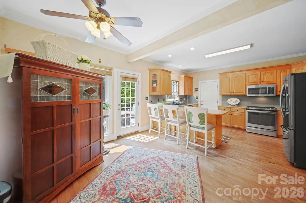 8513 Middleton Circle Harrisburg, NC 28075