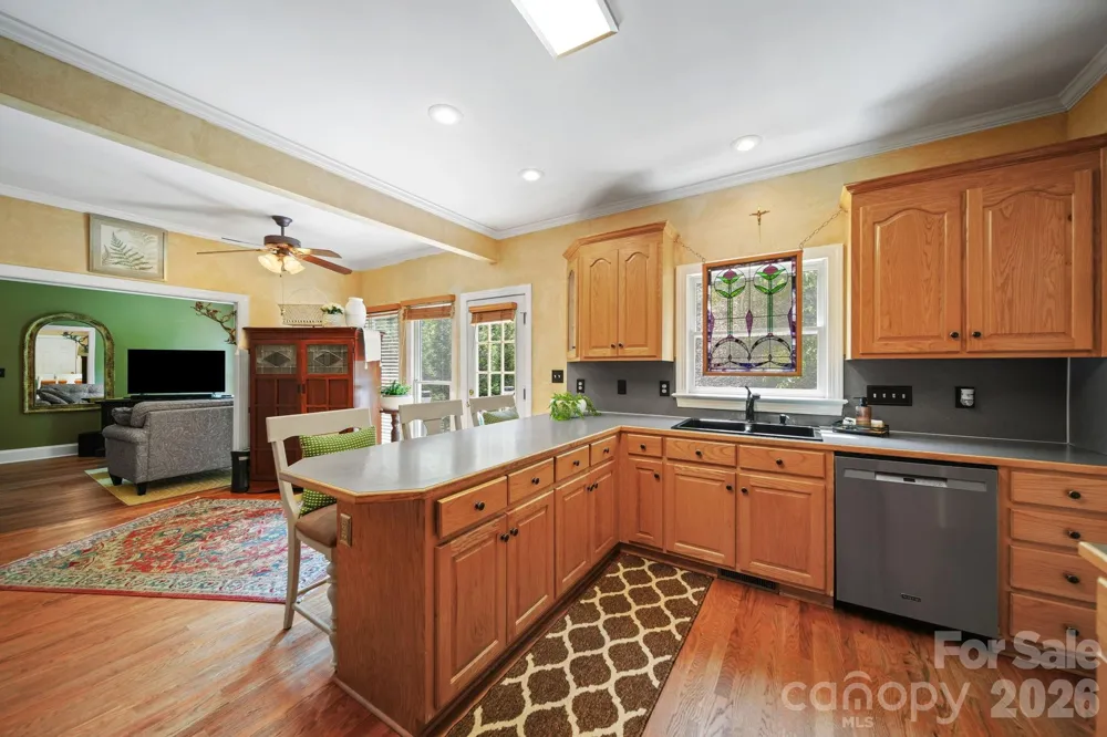 8513 Middleton Circle Harrisburg, NC 28075