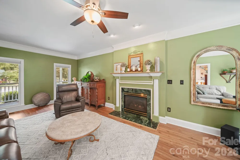 8513 Middleton Circle Harrisburg, NC 28075