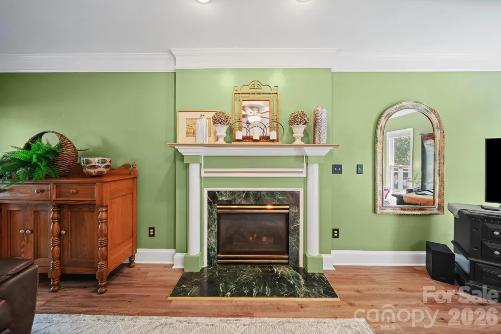 8513 Middleton Circle Harrisburg, NC 28075