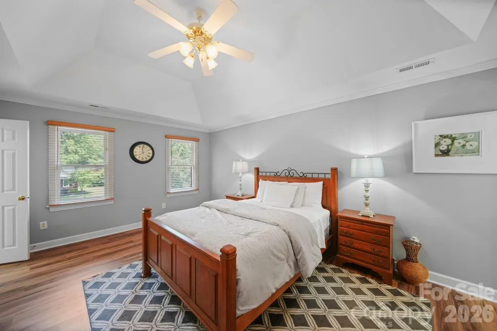8513 Middleton Circle Harrisburg, NC 28075