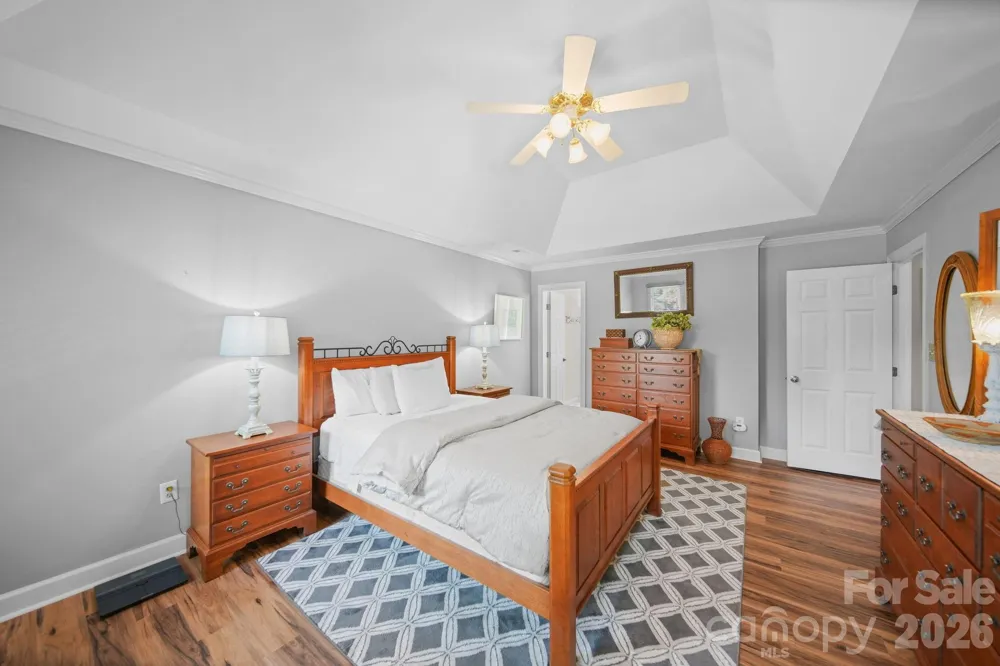 8513 Middleton Circle Harrisburg, NC 28075