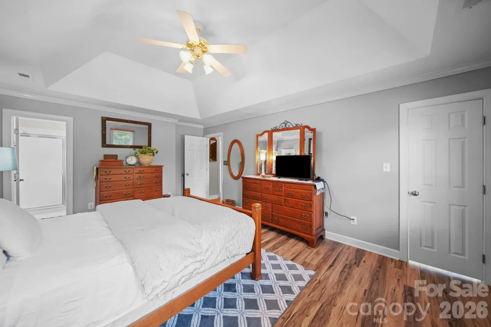 8513 Middleton Circle Harrisburg, NC 28075