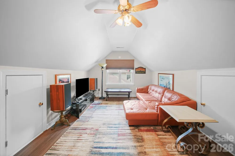 8513 Middleton Circle Harrisburg, NC 28075