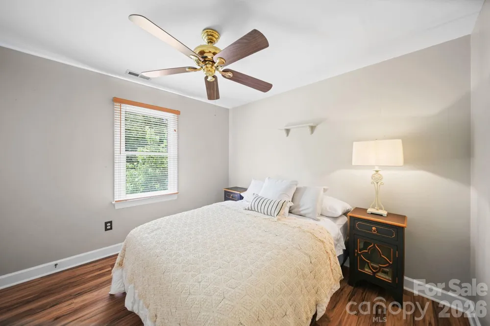 8513 Middleton Circle Harrisburg, NC 28075