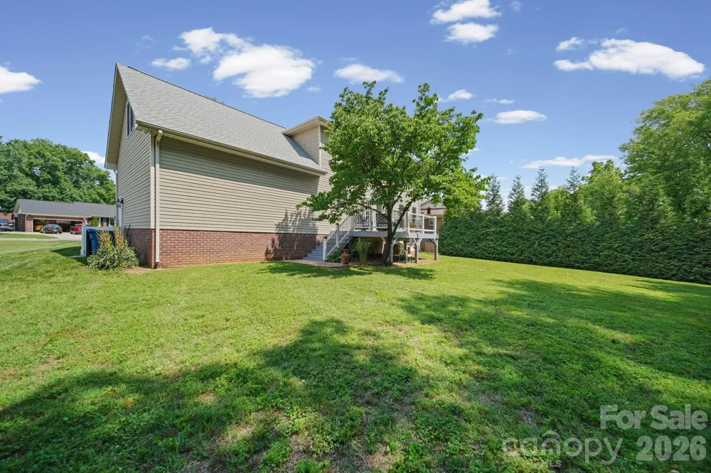 8513 Middleton Circle Harrisburg, NC 28075