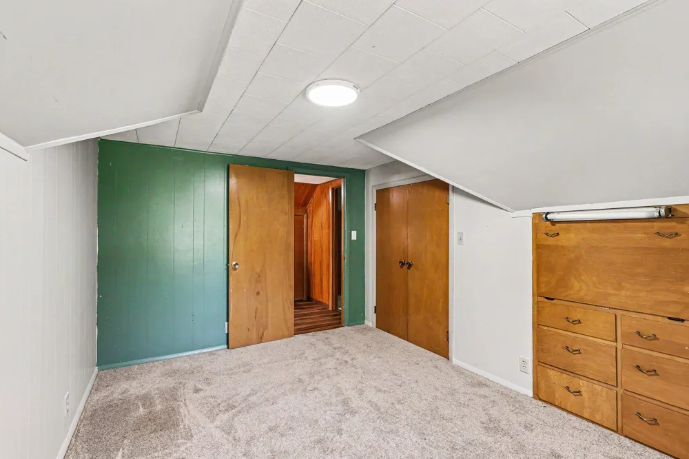 3477 W Garfield Road New Era, MI 49446