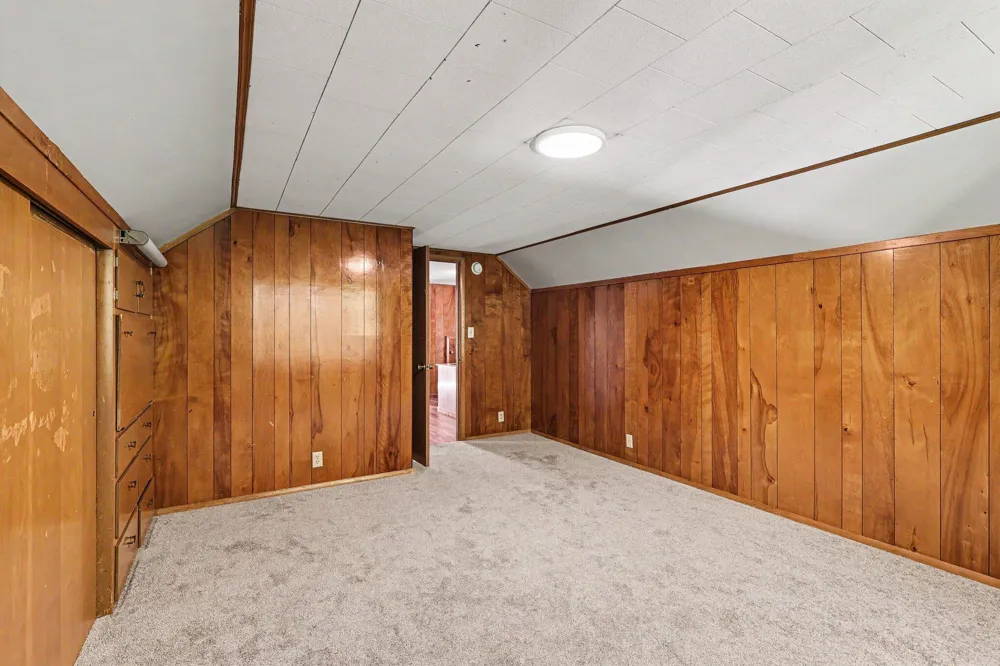 3477 W Garfield Road New Era, MI 49446
