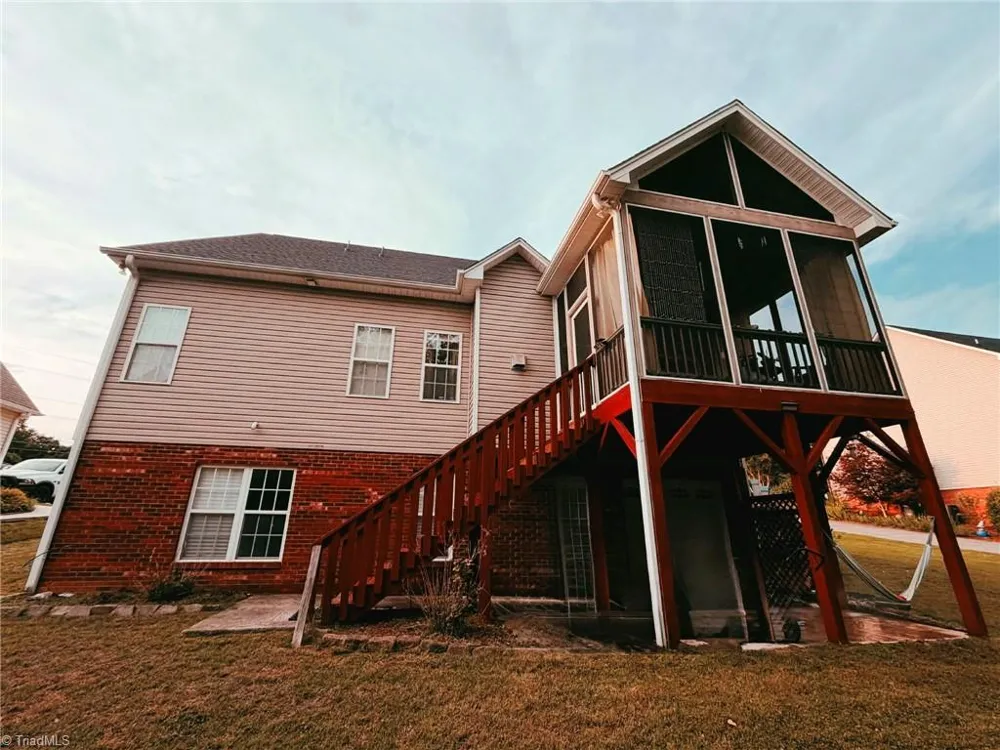 215 Clubmoss Way Clemmons, NC 27012