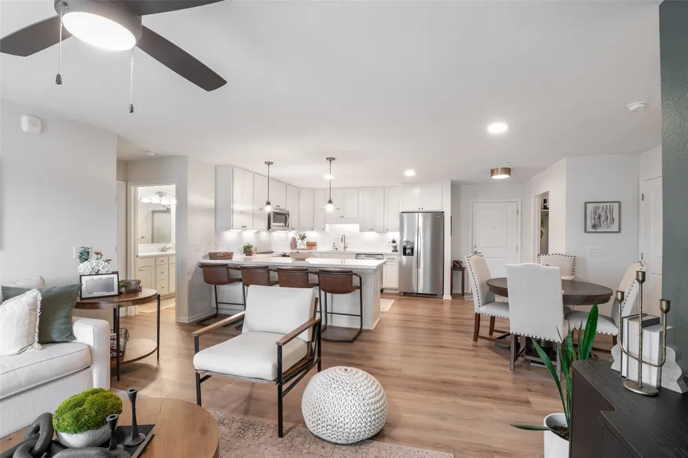 8381 Davis Boulevard #306 North Richland Hills, TX 76182