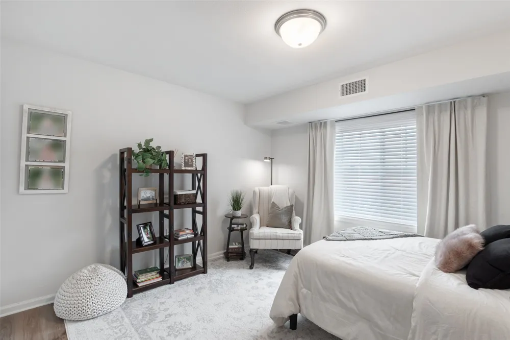 8381 Davis Boulevard #306 North Richland Hills, TX 76182