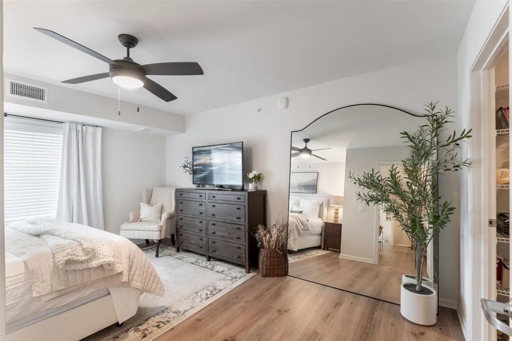 8381 Davis Boulevard #306 North Richland Hills, TX 76182