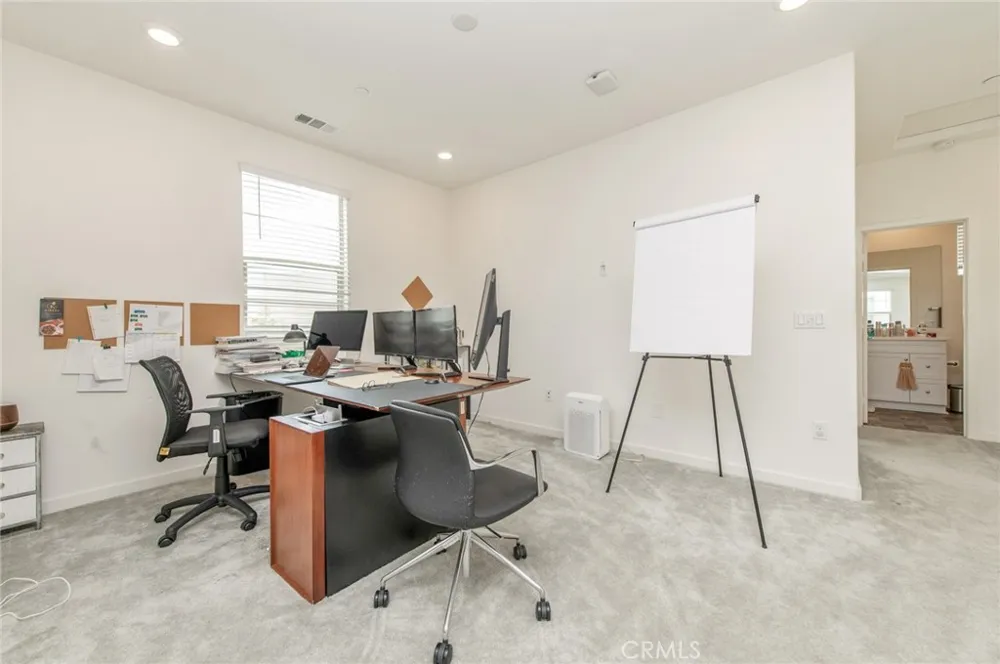 2205 Strawberry Court Upland, CA 91786
