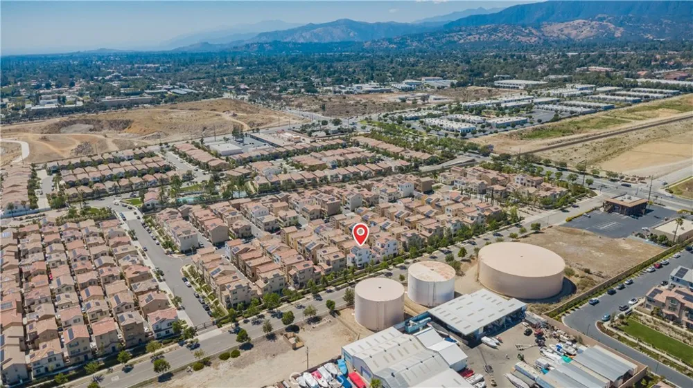 2205 Strawberry Court Upland, CA 91786