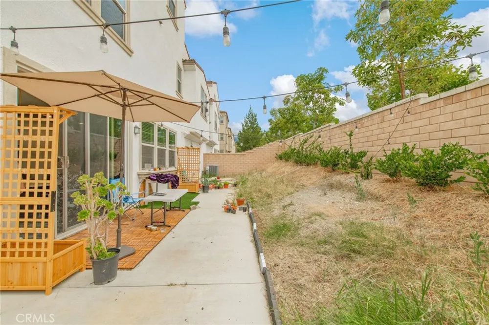 2205 Strawberry Court Upland, CA 91786