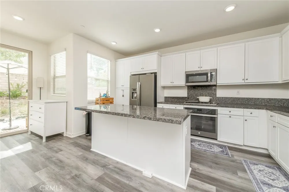 2205 Strawberry Court Upland, CA 91786