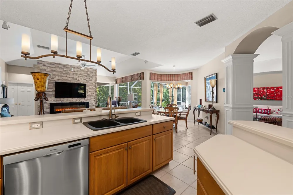 8224 WATERVIEW BOULEVARD Lakewood Ranch, FL 34202