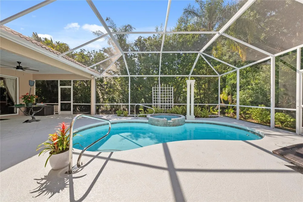 8224 WATERVIEW BOULEVARD Lakewood Ranch, FL 34202