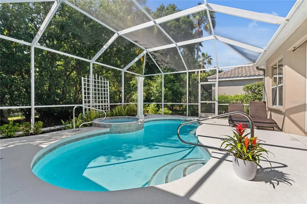 8224 WATERVIEW BOULEVARD Lakewood Ranch, FL 34202