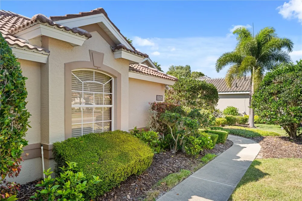 8224 WATERVIEW BOULEVARD Lakewood Ranch, FL 34202