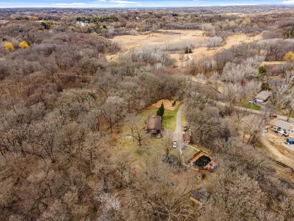 17125 Stodola Minnetonka, MN 55345