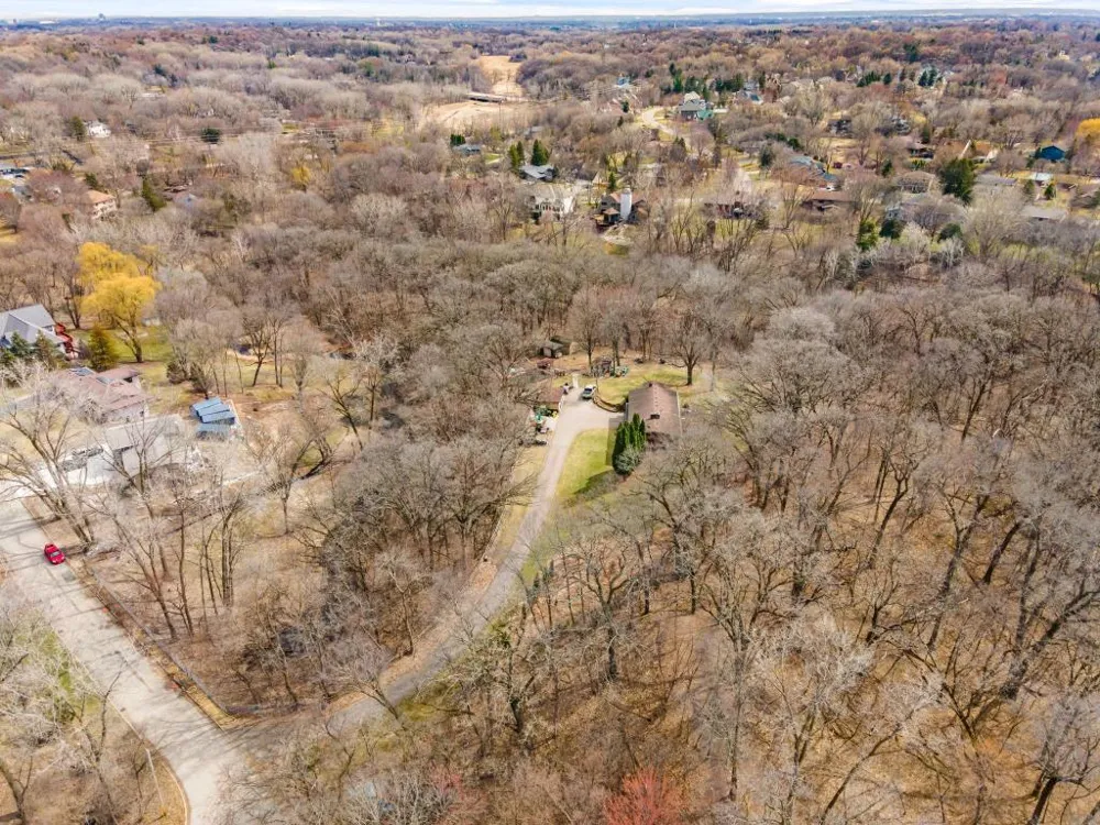 17125 Stodola Minnetonka, MN 55345