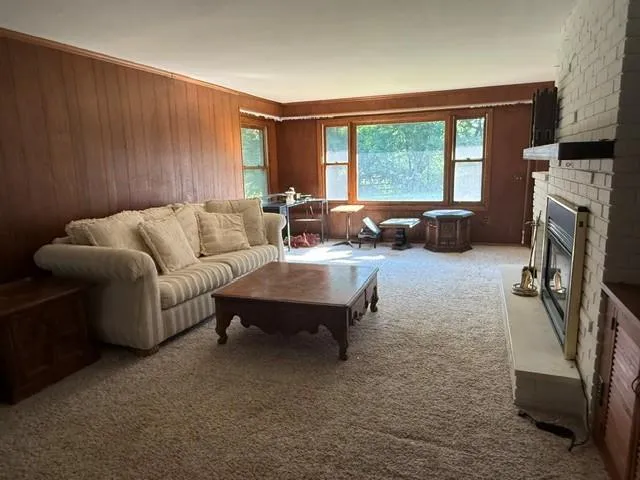 17125 Stodola Minnetonka, MN 55345