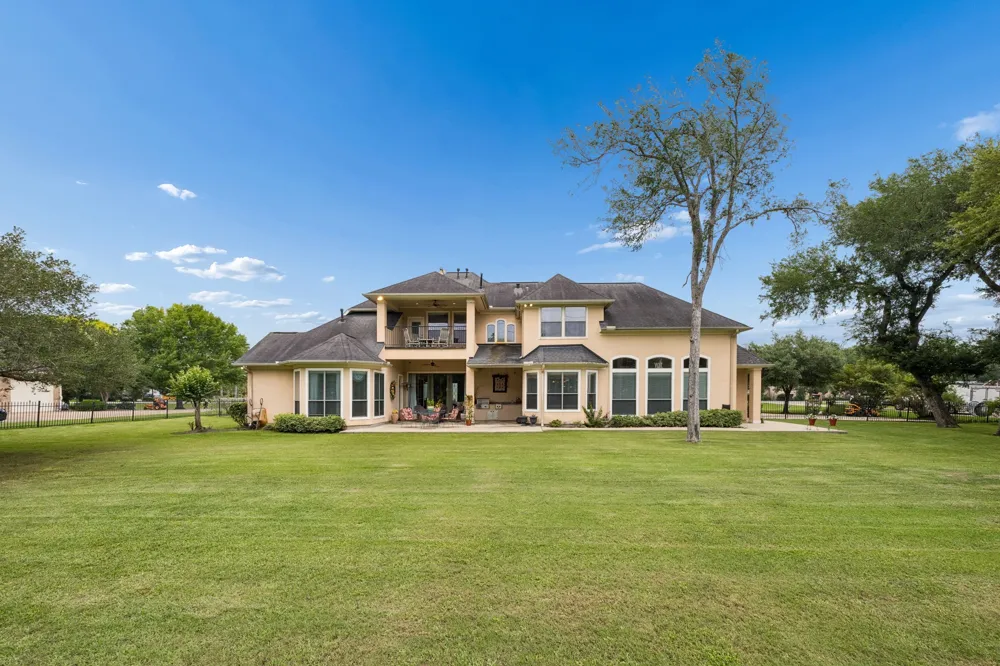 9002 Corbridge Drive Richmond, TX 77469