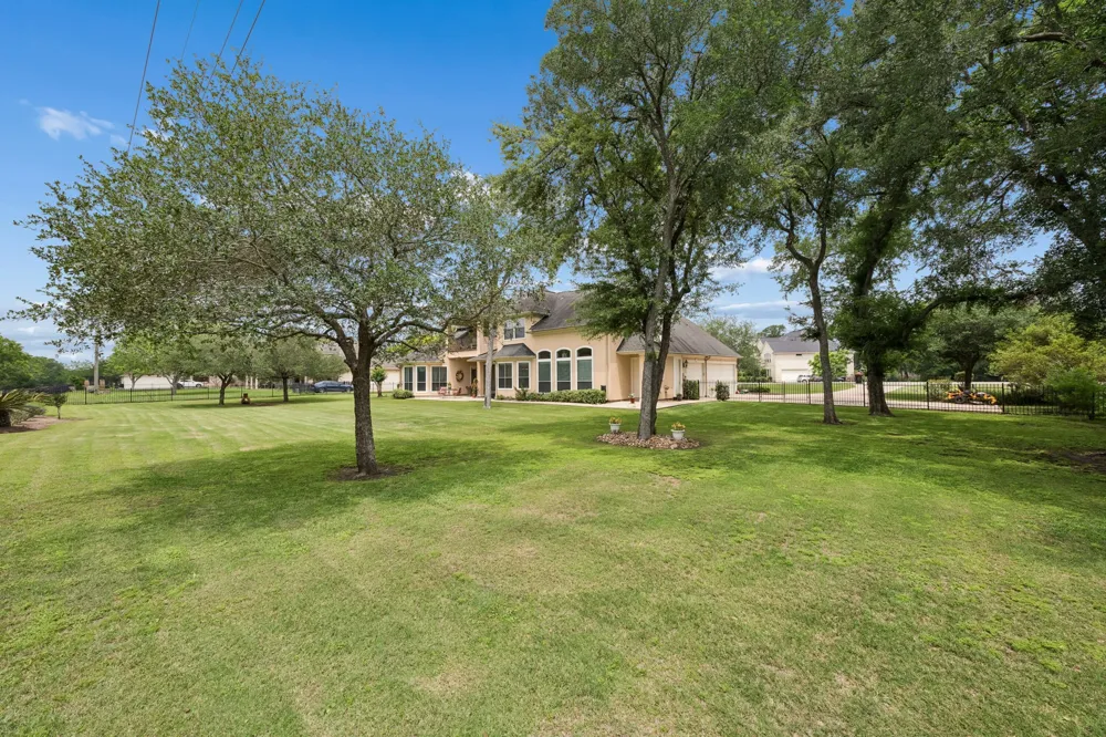9002 Corbridge Drive Richmond, TX 77469