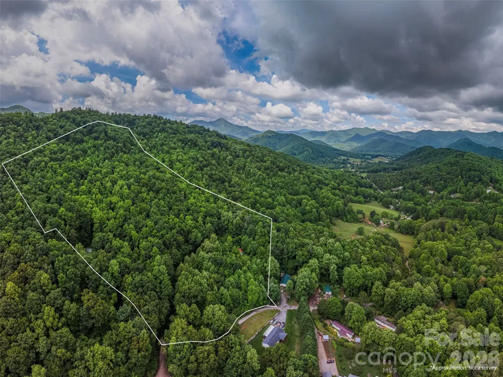 68 Long Ridge Road Candler, NC 28715