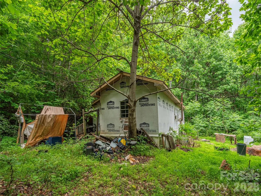 68 Long Ridge Road Candler, NC 28715