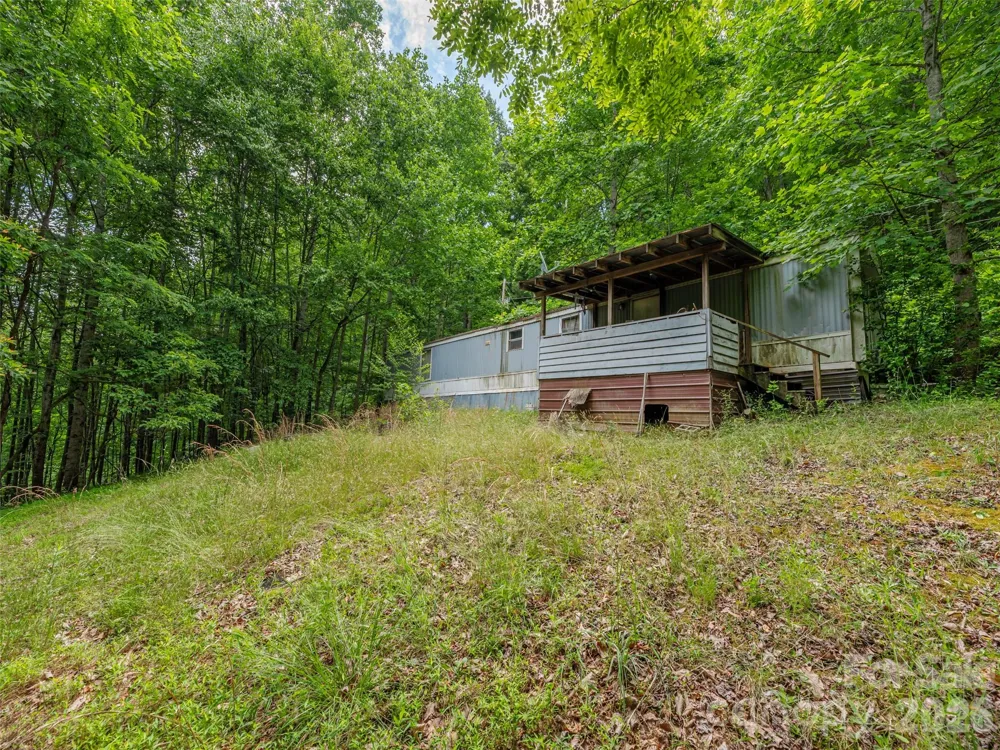68 Long Ridge Road Candler, NC 28715