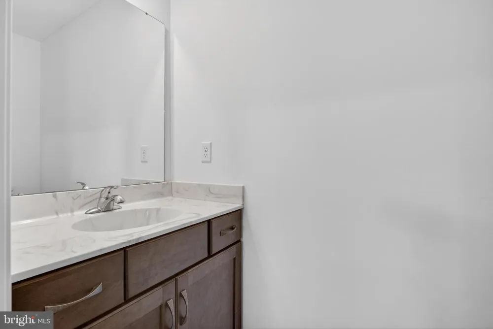 218 WRIGHT DRIVE Mechanicsburg, PA 17055