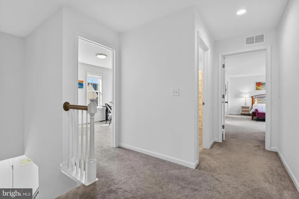 218 WRIGHT DRIVE Mechanicsburg, PA 17055