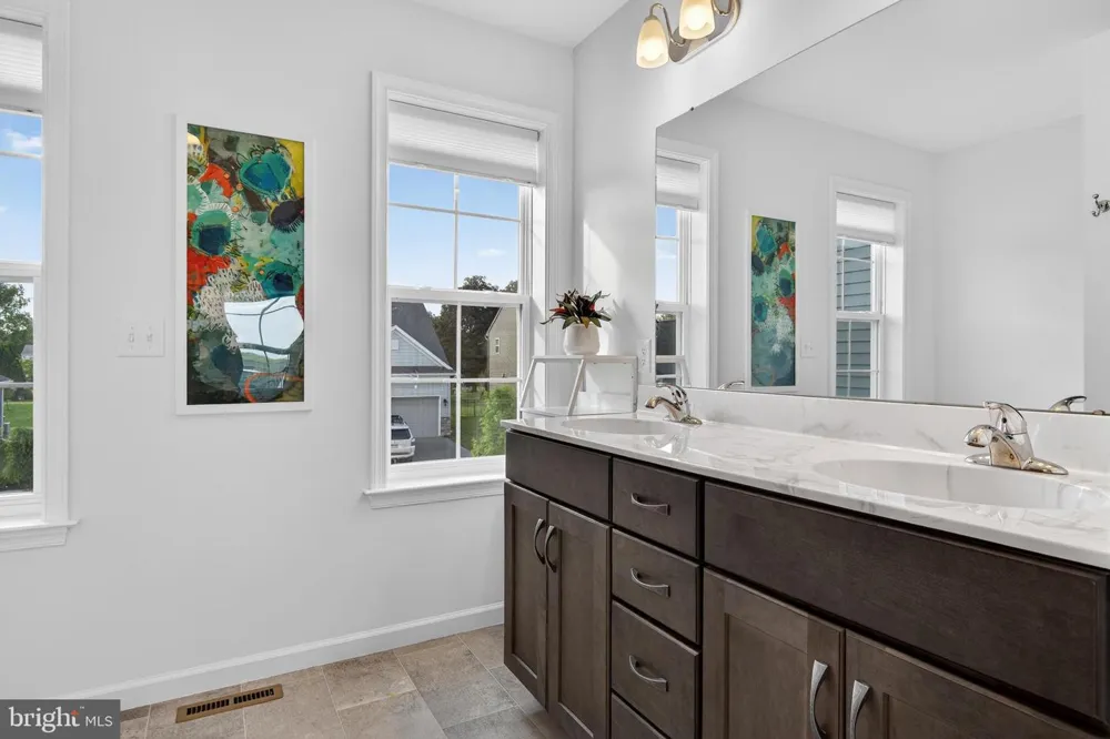218 WRIGHT DRIVE Mechanicsburg, PA 17055
