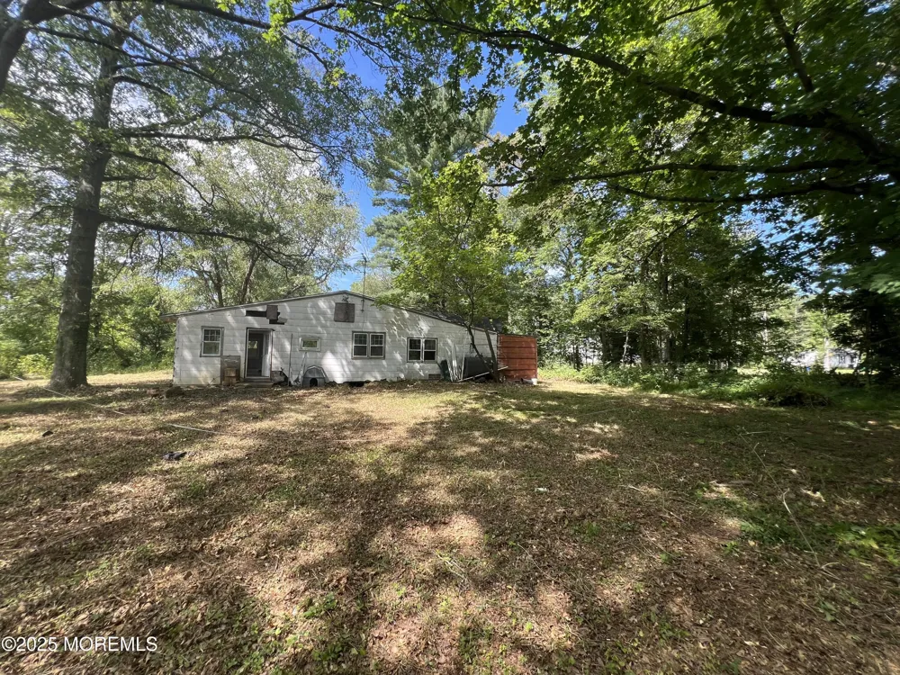 138 Disbrow Hill Road Millstone, NJ 08535