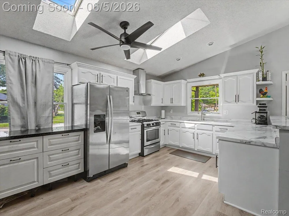 14275 Irene Street Southgate City, MI 48195