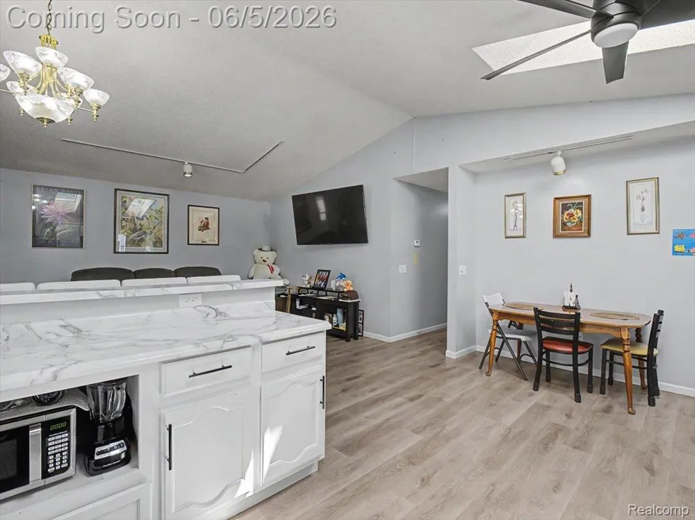 14275 Irene Street Southgate City, MI 48195