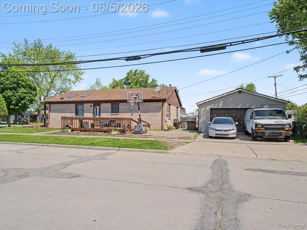 14275 Irene Street Southgate City, MI 48195