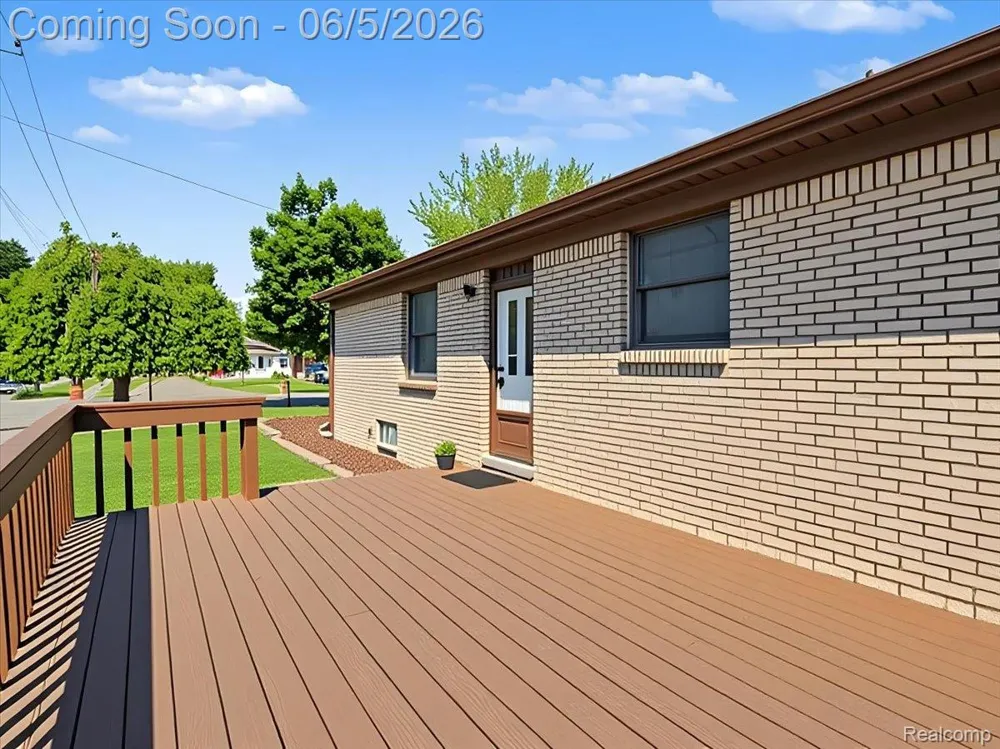 14275 Irene Street Southgate City, MI 48195