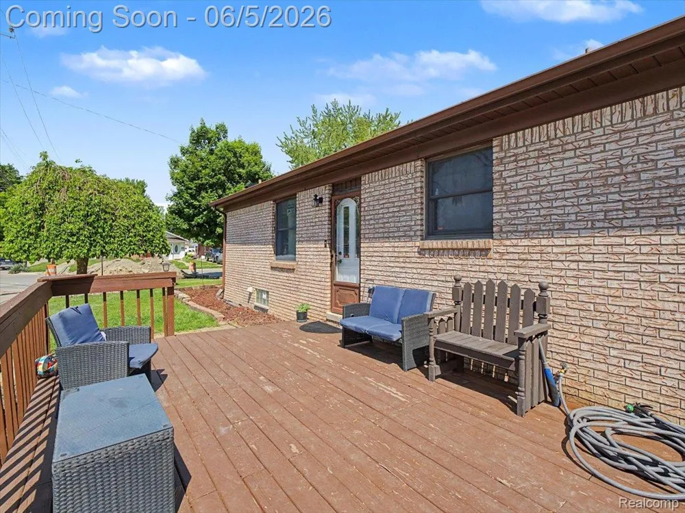 14275 Irene Street Southgate City, MI 48195