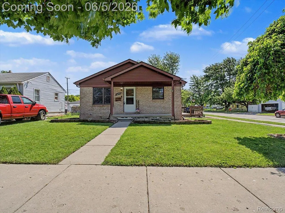 14275 Irene Street Southgate City, MI 48195
