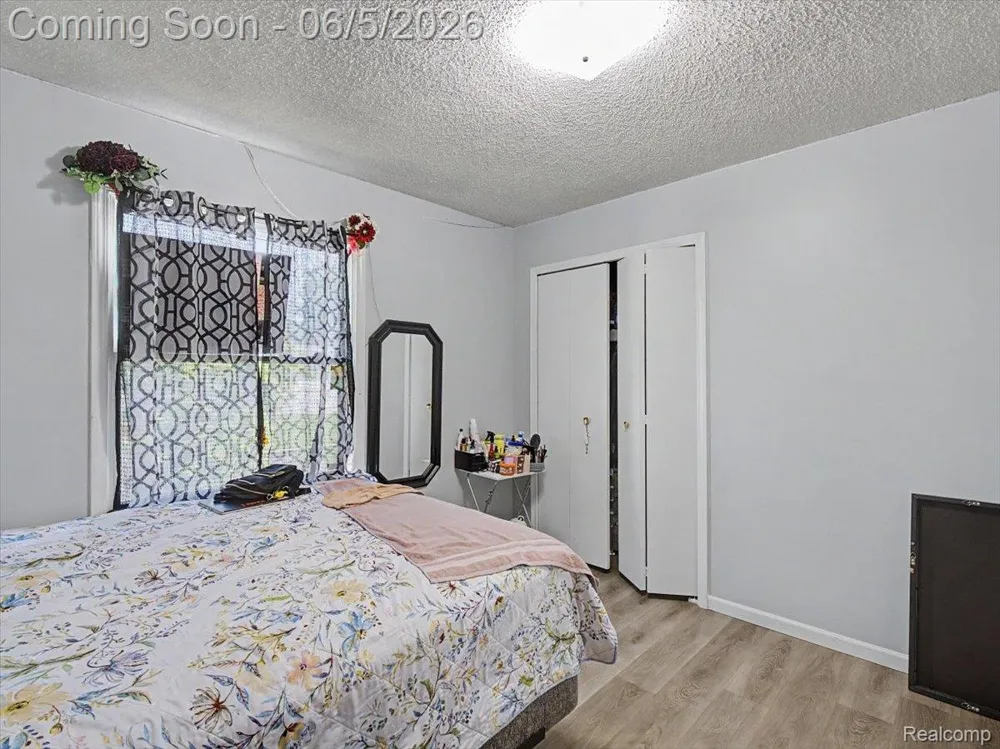 14275 Irene Street Southgate City, MI 48195