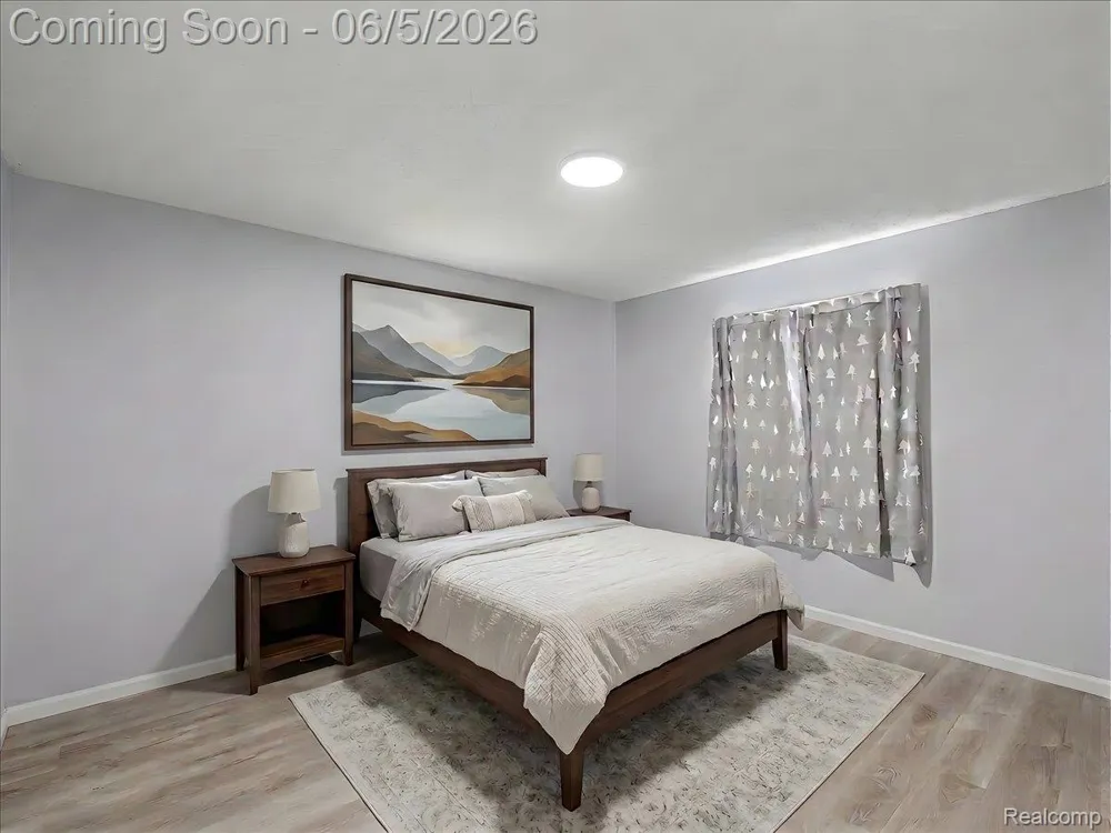 14275 Irene Street Southgate City, MI 48195